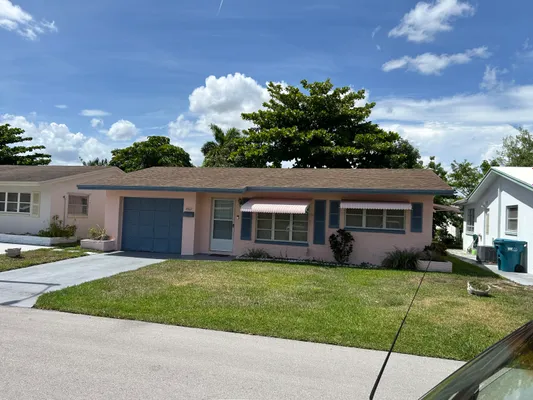 Property Slideshow image 3 of 19 | 4517 nw 49th st, Tamarac, FL, 33319