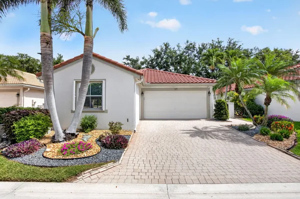 Property Slideshow image 2 of 107 | 7275 whitfield ave, Boynton Beach, FL, 33437