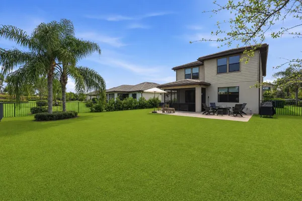 Property Slideshow image 2 of 50 | 127 se courances dr, Port St. Lucie, FL, 34984