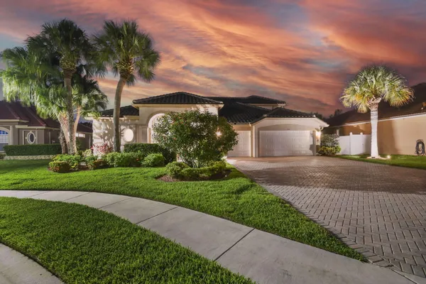 Property Slideshow image 3 of 151 | 7039 brunswick cir, Boynton Beach, FL, 33472