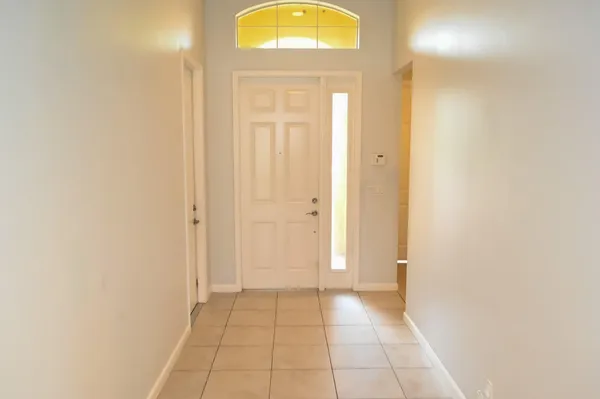 Property Slideshow image 3 of 26 | 11770 sw crestwood cir, Port St. Lucie, FL, 34987