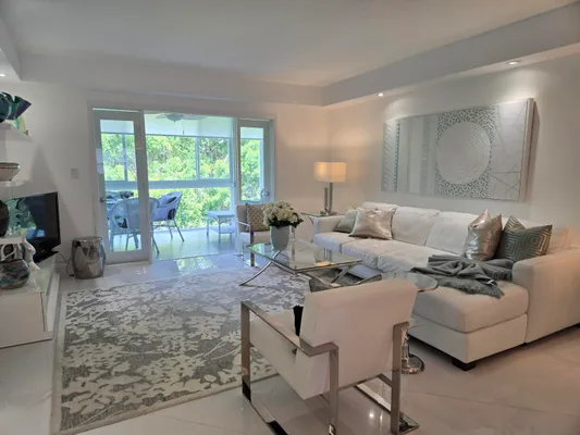 Property Slideshow image 2 of 59 | 3502 bimini ln l4, Coconut Creek, FL, 33066