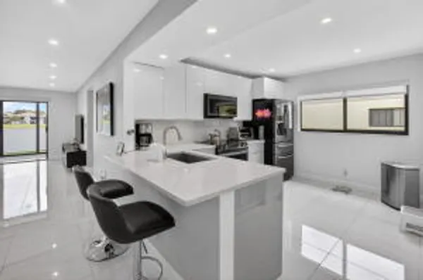 Property Slideshow image 2 of 78 | 15401 pembridge ave 15, Delray Beach, FL, 33484