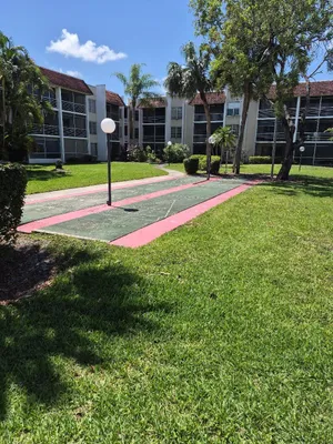 Property Slideshow image 2 of 6 | 3531 inverrary dr h406, Lauderhill, FL, 33319