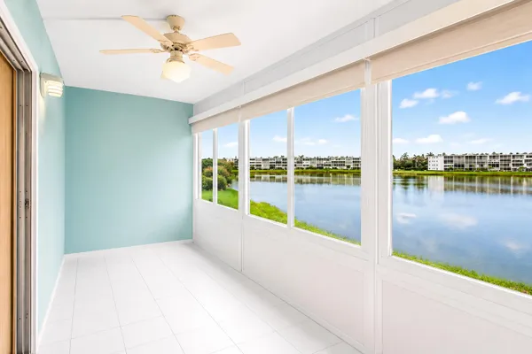 Property Slideshow image 2 of 44 | 3008 cornwall a a, Boca Raton, FL, 33434