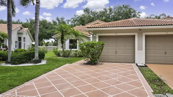 Property Slideshow image 2 of 35 | 18 sausalito dr, Boynton Beach, FL, 33436