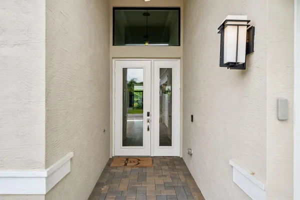 Property Slideshow image 3 of 52 | 9812 spruce woods dr, Boynton Beach, FL, 33473