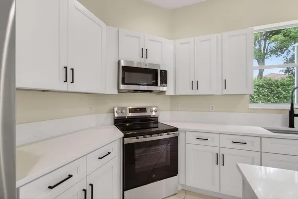 Property Slideshow image 2 of 99 | 6594 jog palm dr, Boynton Beach, FL, 33437