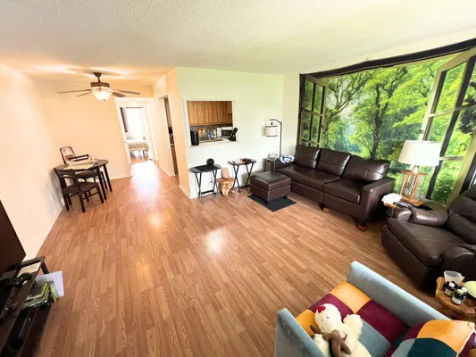 Property Slideshow image 3 of 22 | 124 e andover e 124, West Palm Beach, FL, 33417