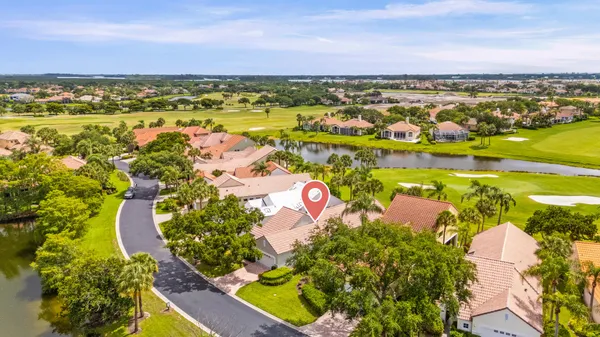 Property Slideshow image 2 of 69 | 1753 victoria cir, Vero Beach, FL, 32967