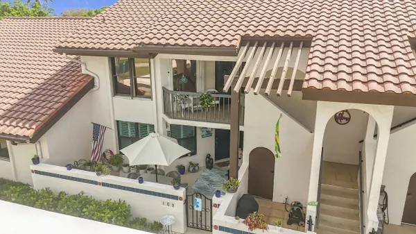Property Slideshow image 3 of 32 | 3410 se martinique trce 102, Stuart, FL, 34997