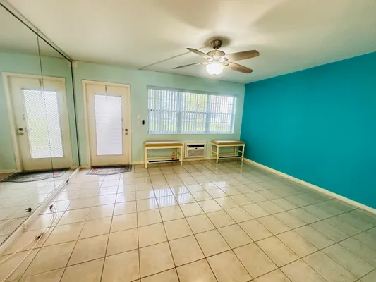 Property Slideshow image 3 of 54 | 86 markham e, Deerfield Beach, FL, 33442