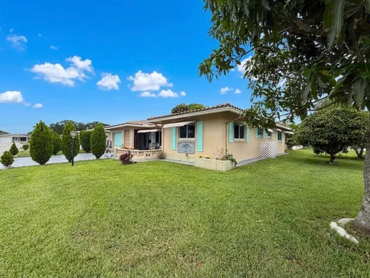 Property Slideshow image 3 of 30 | 4400 nw 44th ter, Tamarac, FL, 33319
