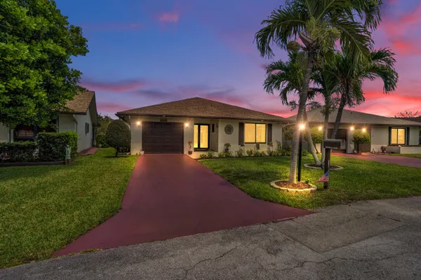 Property Slideshow image 3 of 96 | 2042 sw 17th cir, Deerfield Beach, FL, 33442