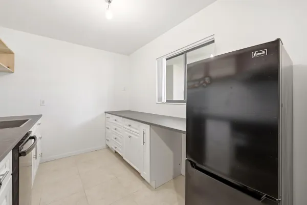 Property Slideshow image 3 of 43 | 5160 las verdes cir 101, Delray Beach, FL, 33484