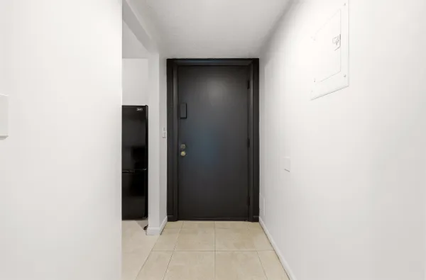 Property Slideshow image 2 of 43 | 5160 las verdes cir 101, Delray Beach, FL, 33484