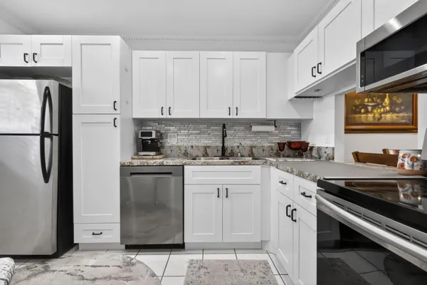 Property Slideshow image 2 of 43 | 102 lake anne dr, West Palm Beach, FL, 33411
