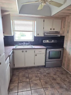 Property Slideshow image 3 of 13 | 2703 dudley dr e, West Palm Beach, FL, 33415