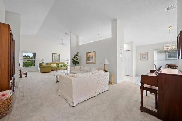 Property Slideshow image 3 of 47 | 3549 dora ln, West Palm Beach, FL, 33417