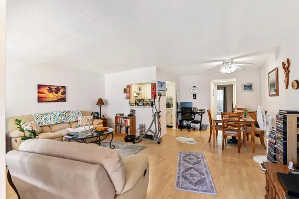 Property Slideshow image 3 of 19 | 75 camden dr c, West Palm Beach, FL, 33417