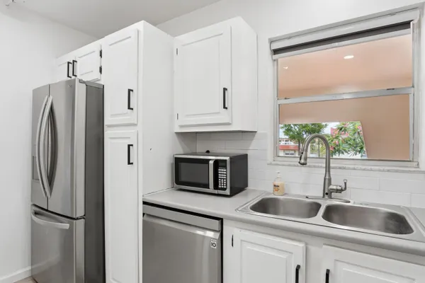 Property Slideshow image 3 of 23 | 180 lake frances dr, West Palm Beach, FL, 33411
