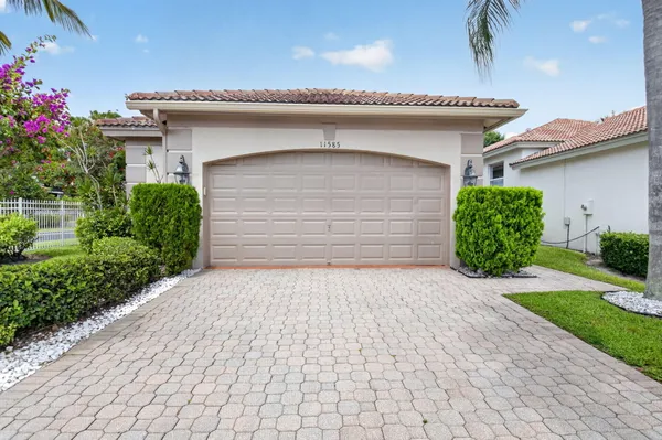 Property Slideshow image 2 of 40 | 11585 green golf ln, Boynton Beach, FL, 33437