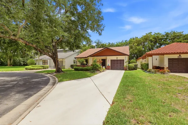 Property Slideshow image 2 of 46 | 4636 daylily ct, Boynton Beach, FL, 33436