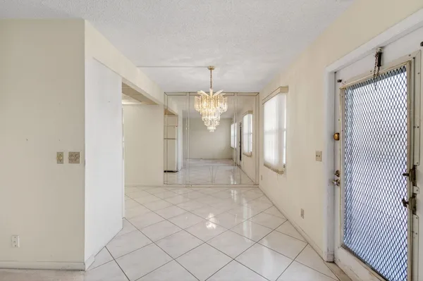 Property Slideshow image 2 of 100 | 3044 lincoln, Boca Raton, FL, 33434