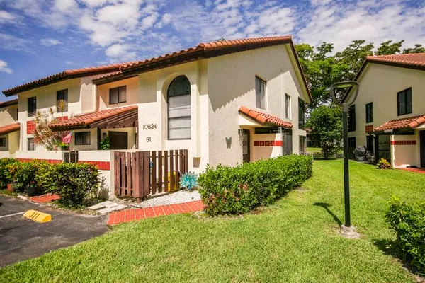 Property Slideshow image 2 of 42 | 10624 tropic palm ave 202, Boynton Beach, FL, 33437