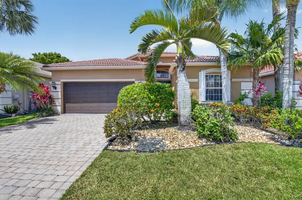 Property Slideshow image 2 of 86 | 6761 pisano dr, Lake Worth, FL, 33467