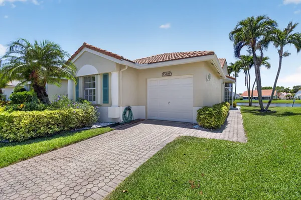 Property Slideshow image 3 of 60 | 15349 lake wisteria rd, Delray Beach, FL, 33484