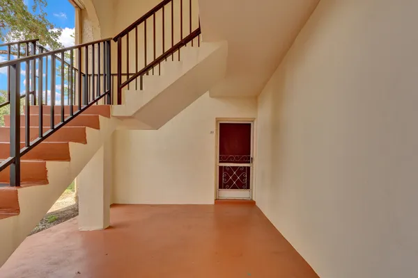 Property Slideshow image 3 of 34 | 210 lake frances dr, West Palm Beach, FL, 33411