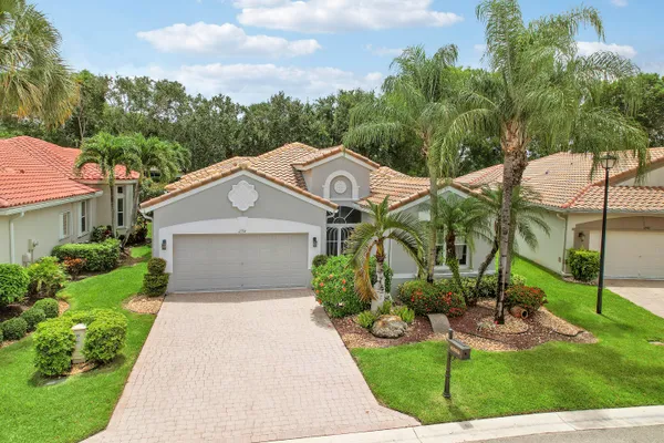 Property Slideshow image 2 of 60 | 6554 pavone st, Lake Worth, FL, 33467