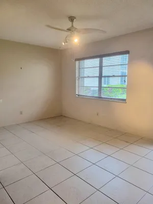 Property Slideshow image 3 of 26 | 26 lake vista trl 104, Port St. Lucie, FL, 34952