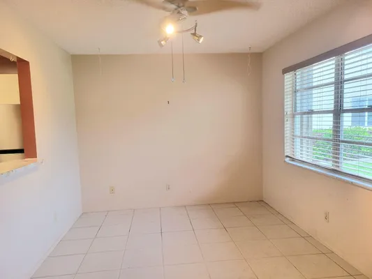 Property Slideshow image 3 of 27 | 26 lake vista trl 104, Port St. Lucie, FL, 34952
