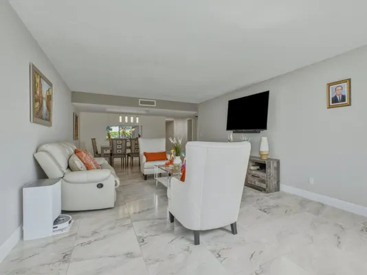 Property Slideshow image 2 of 48 | 6698 n 10th ave ave 116, Lake Worth, FL, 33467