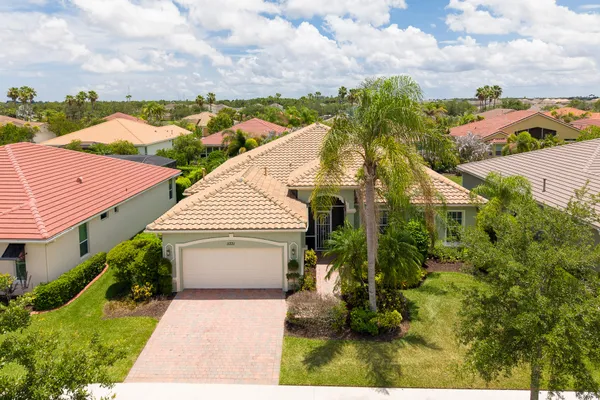 Property Slideshow image 2 of 57 | 11331 sw aspen ln, Port St. Lucie, FL, 34987