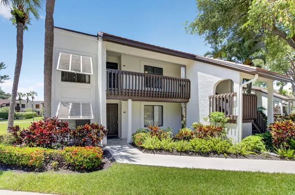 Property Slideshow image 2 of 67 | 10187 mangrove dr 201, Boynton Beach, FL, 33437