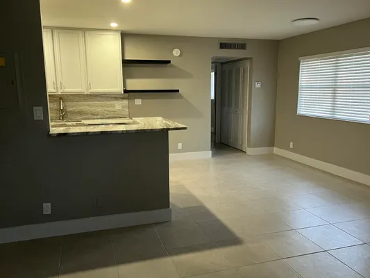 Property Slideshow image 3 of 20 | 267 flanders f f, Delray Beach, FL, 33484