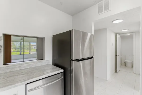 Property Slideshow image 3 of 37 | 6020 nw 64th ave 208, Tamarac, FL, 33319