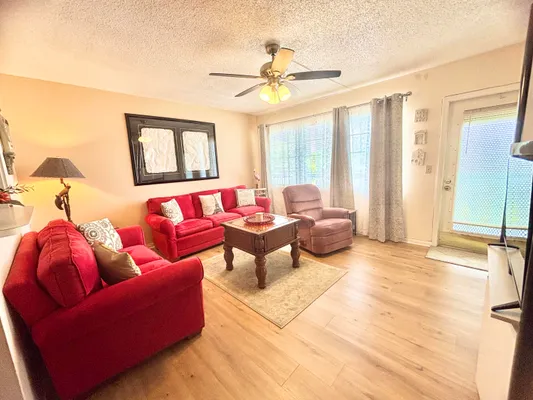 Property Slideshow image 3 of 60 | 4010 harwood c 4010, Deerfield Beach, FL, 33442