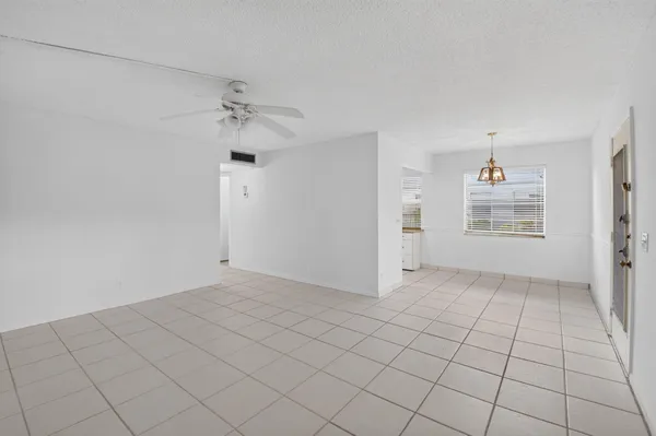 Property Slideshow image 3 of 53 | 200 normandy e 200, Delray Beach, FL, 33484