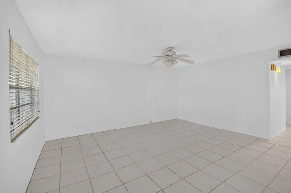 Property Slideshow image 2 of 53 | 200 normandy e 200, Delray Beach, FL, 33484