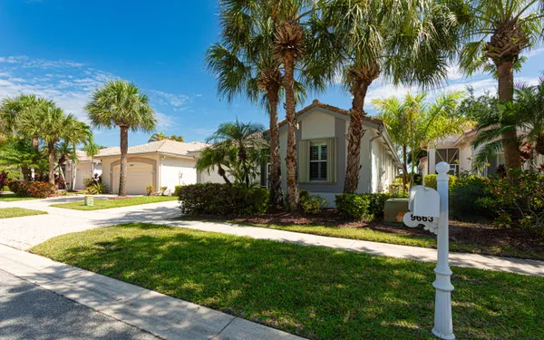 Property Slideshow image 3 of 59 | 9663 great egret ct, West Palm Beach, FL, 33411