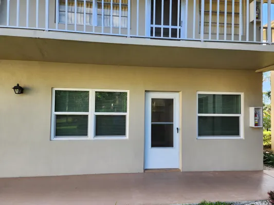 Property Slideshow image 2 of 28 | 10 lake vista trl 105, Port St. Lucie, FL, 34952