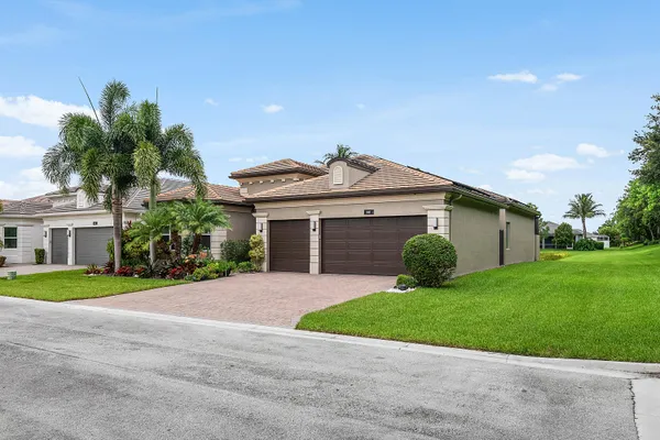 Property Slideshow image 3 of 39 | 8167 majestic mountain dr, Boynton Beach, FL, 33473