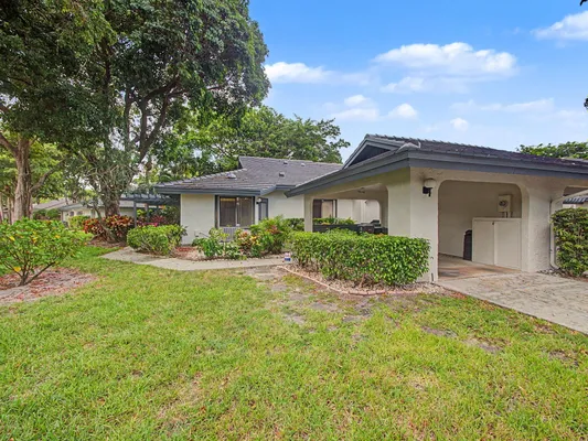 Property Slideshow image 2 of 29 | 10089 cherrywood pl, Boynton Beach, FL, 33437
