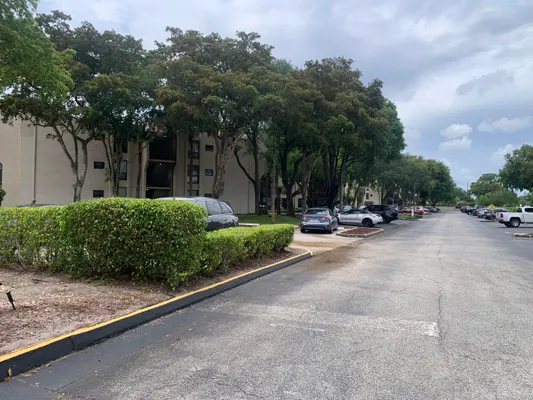 Property Slideshow image 2 of 24 | 6701 n university dr 217, Tamarac, FL, 33321
