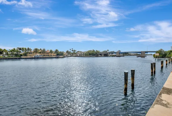 Property Slideshow image 2 of 42 | 638 snug harbor dr e11, Boynton Beach, FL, 33435
