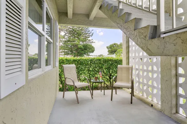 Property Slideshow image 2 of 36 | 1041 orange ter 104, Delray Beach, FL, 33445